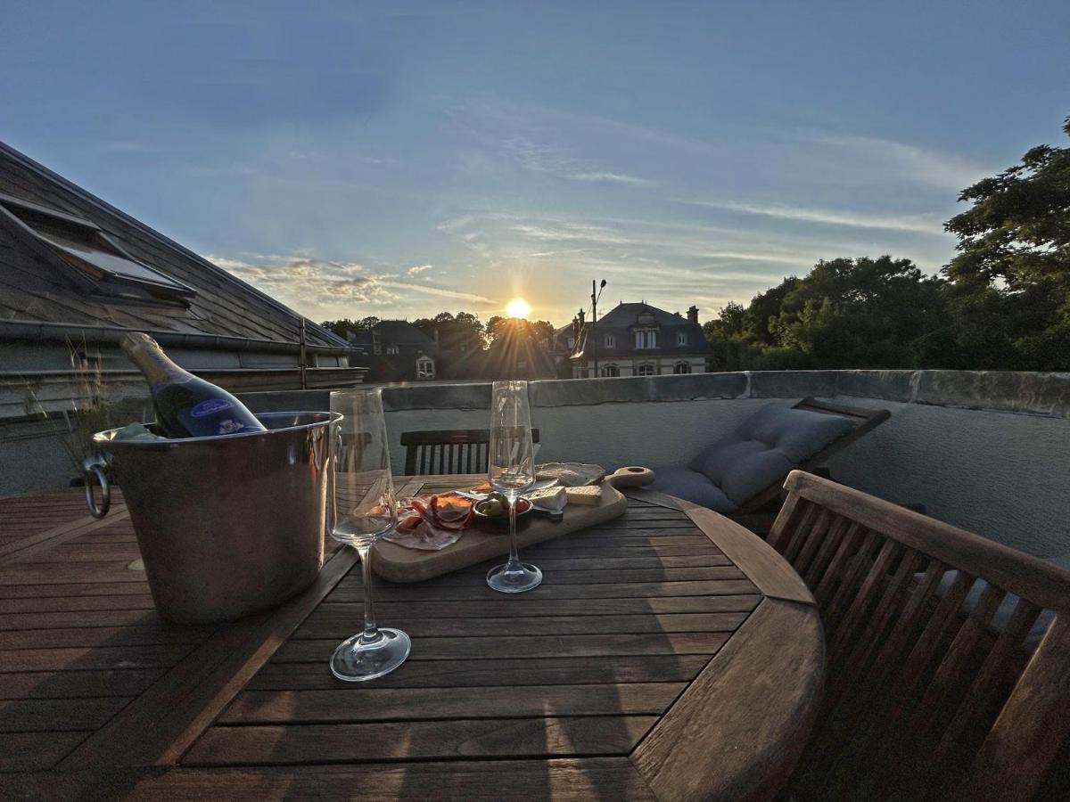 Rooftop - Cosy Flat Centre Senlis Senlis  Exterior foto